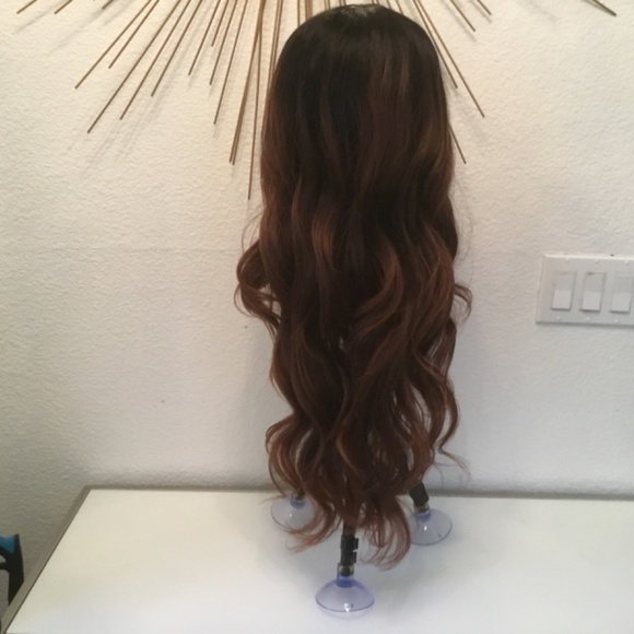 Ombré Swiss lace front wig 26 inches loose curls - Picture 3 of 16
